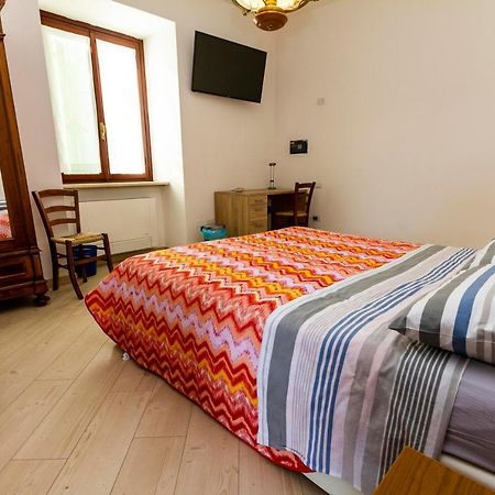 La Colomba B&B Castellaro  Eksteriør bilde