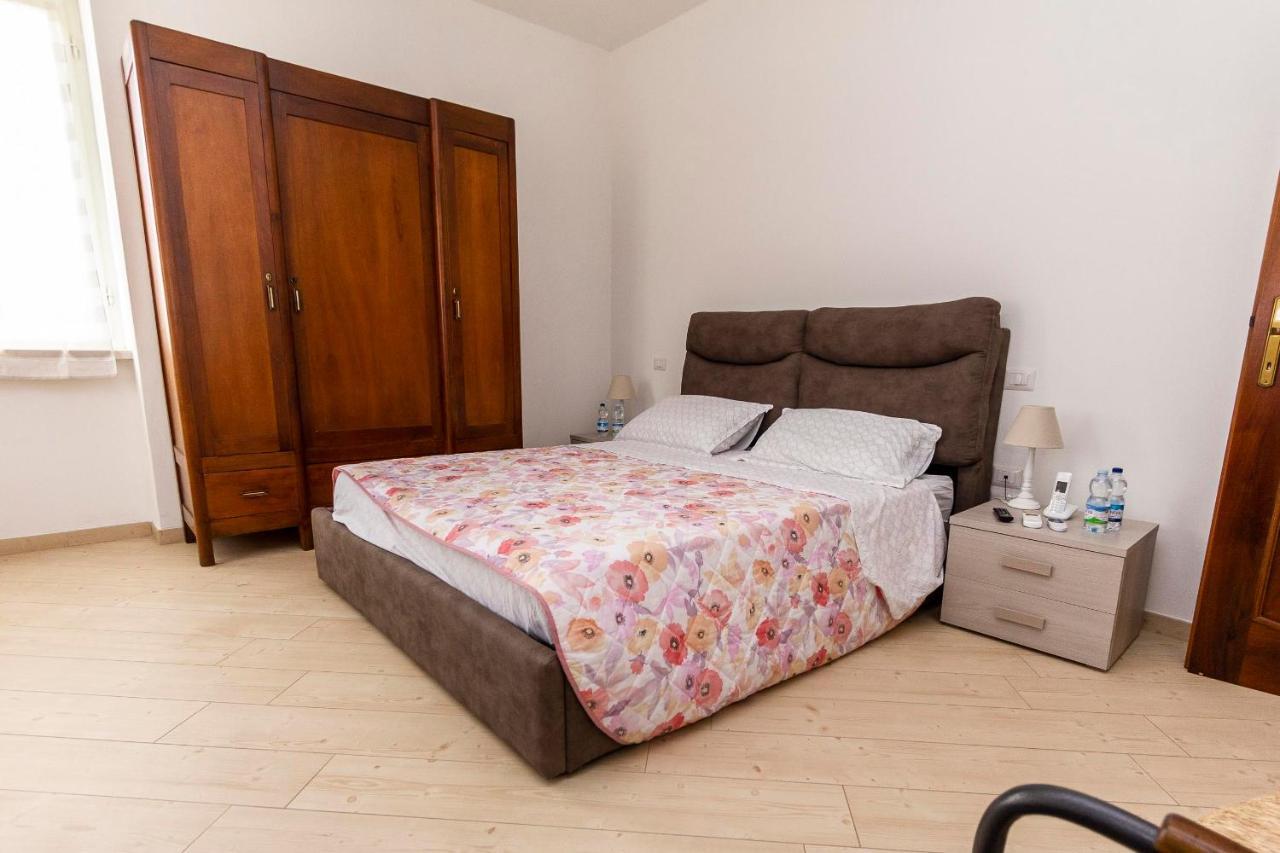 La Colomba B&B Castellaro  Eksteriør bilde